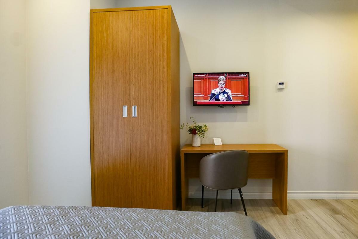 Home Hotel Tirana Exterior photo